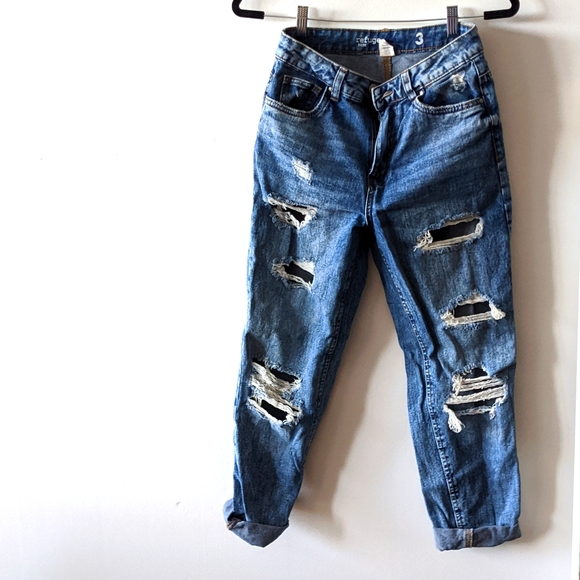 Vintage, High-Rise, Ripped, Mom Jeans - Picture 1 of 2